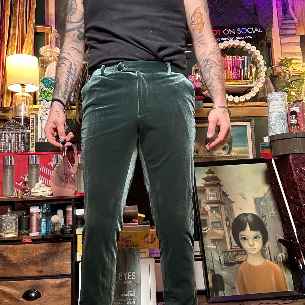 ASOS Men's velvet  Pants in Deep Green